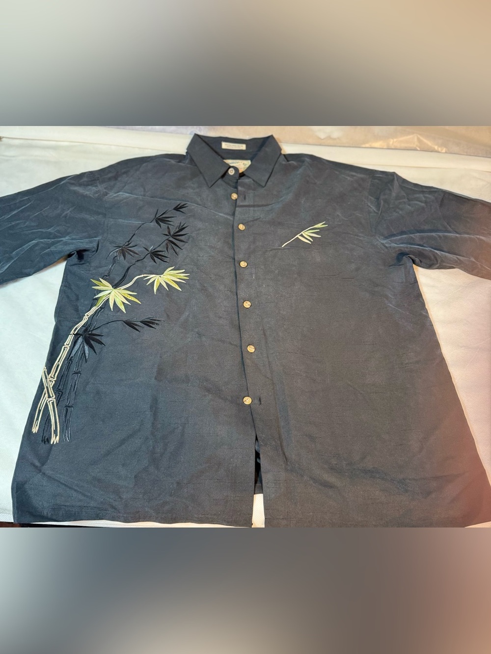 Bamboo Cay Silk Blend Bamboo Embroidered Resort Button Up Shirt XL